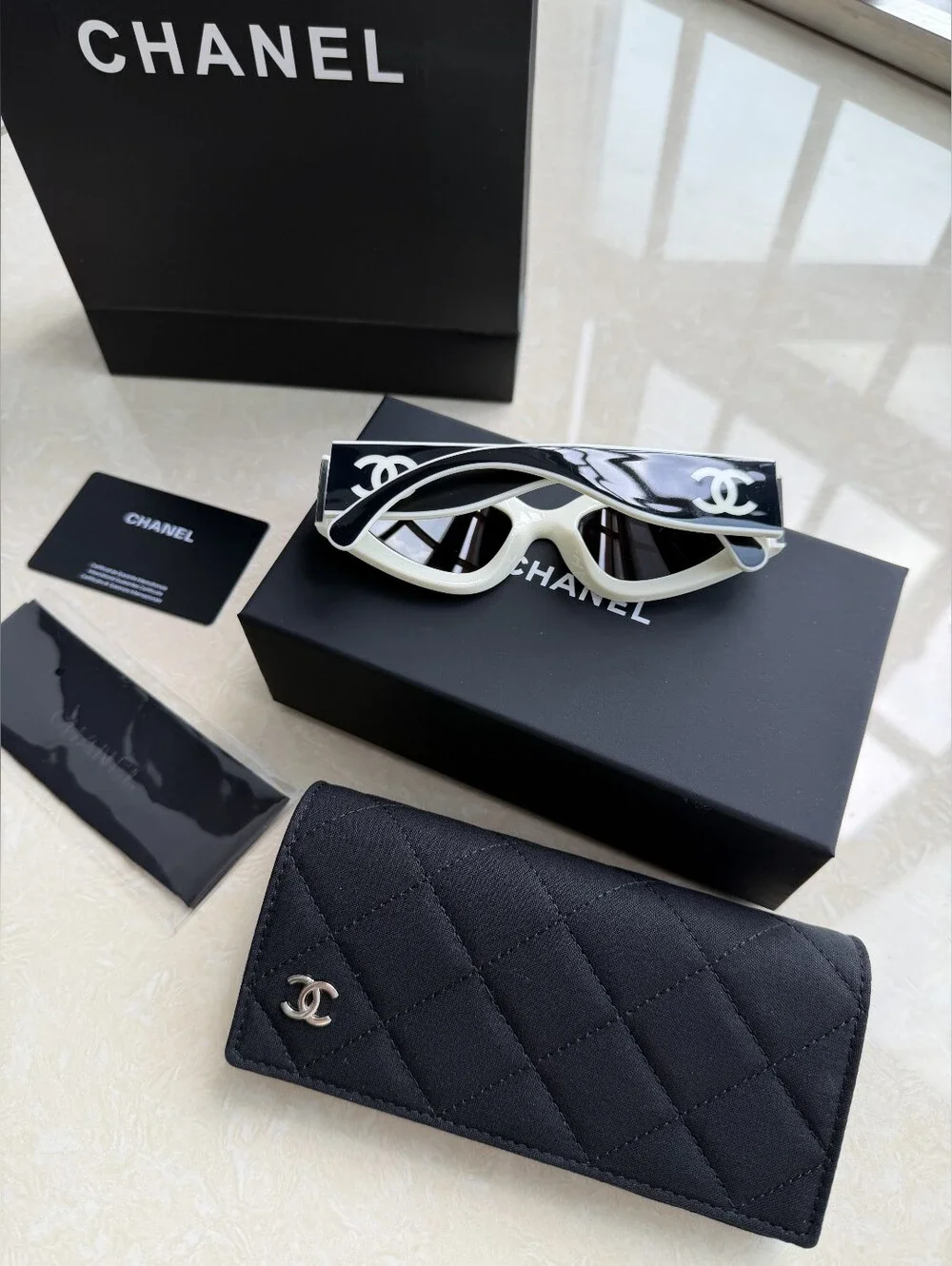 CHANEL cat eye